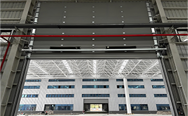 白水工业提升门