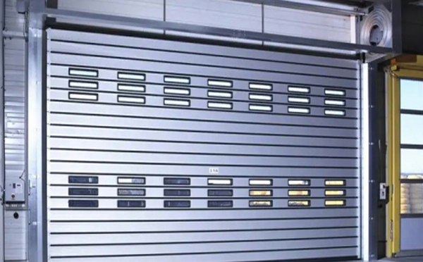 提高效率与安全：白水兰州白水快速白水卷帘门的应用与优势