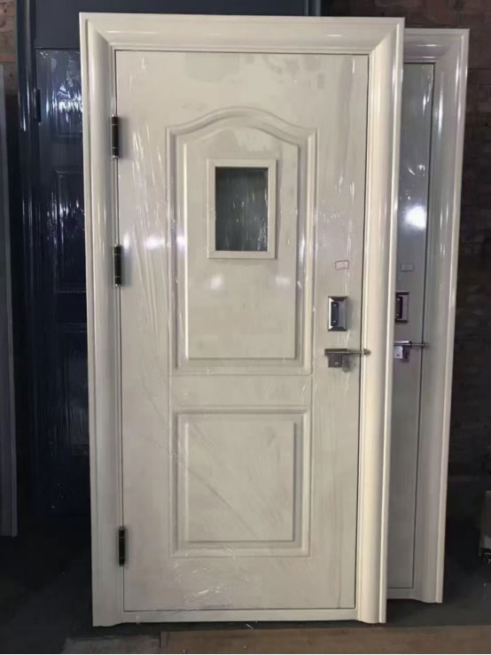 白水学校教室门 白水学校教室门