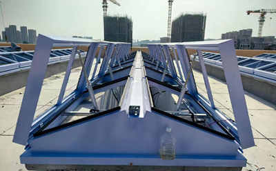 白水排烟窗的设置要求