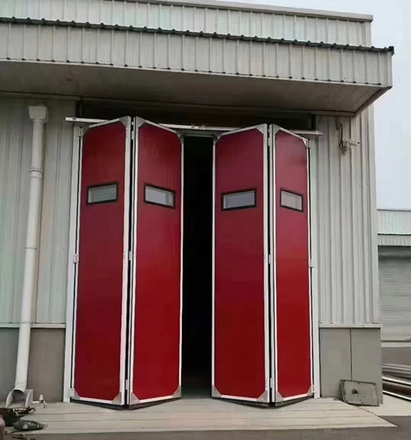 白水工业折叠门在大型装配车间出入口的应用实例